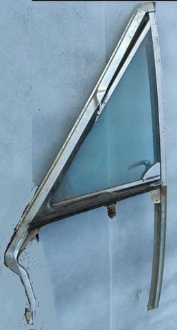 DOOR VENT FRAME ASSMY ,LEFT USED 64-5 A-BODY,
