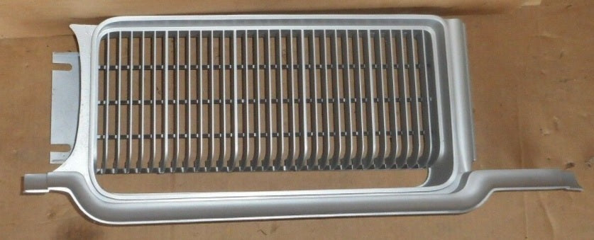 1968 Oldsmobile Cutlass/442/F85 AIR CLEANER VENT TUBE WITH AIR CONDITIONING OR OAI GM 399766 1968 Oldsmobile Cutlass/442/F85 AIR CLEANER VENT TUBE WITH AIR CONDITIONING OR OAI GM 399766