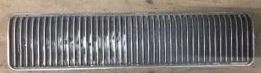 HOOD SIDE LOUVER ,RIGHT USED 68 CUTLASS 442