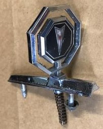 HEADER PANEL EMBLEM ,USED 85-87 GRAND PRIX