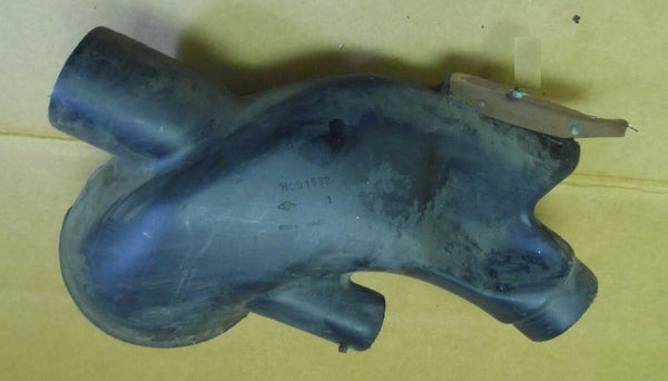 AC DISTRIBUTOR DUCT ,UPPER,USED 79-81 CAMARO