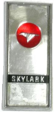 DOOR PANEL EMBLEM, (SKYLARK) 65 USED, VERTICAL, RECT, w/RED BIRD, EA