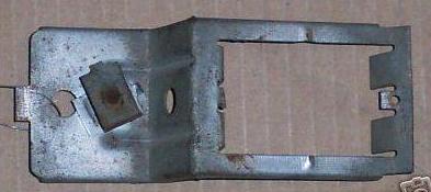 FRONT SPEAKER BRACKET, USED, 67-79