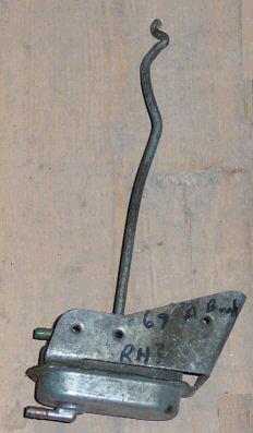 DOOR LOCK ACTUATOR, RH, 69 A-BODY, 2 DRS & EL, VACUUM, USED
