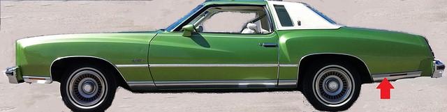 QUARTER PANEL LOWER MOLDING, LEFT SIDE, REAR OF REAR OF WHEEL TO DOOR, USED