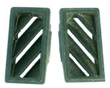 DASH PAD ENDS DEFOG LOUVERS ,USED, 82-92 CAMARO