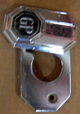 TRUNK LOCK EMBLEM, 78-80 GP, w/SWIVEL COVER, USED