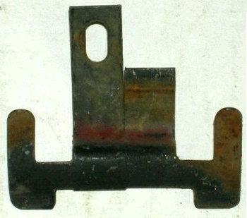 WINDSHIELD MOLDING CLIP, 67-9 F-BODY 68-79 NV X-BODY, LOWER MOLDING, EA