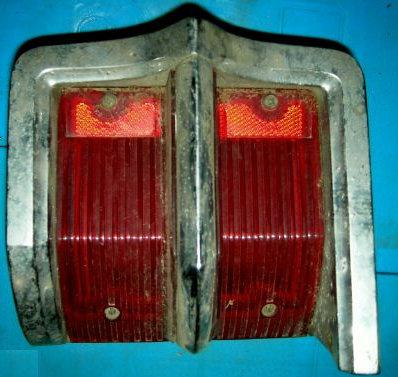 TAIL LIGHT ASSEMBLY, RH, 63 OLDS 88, USED