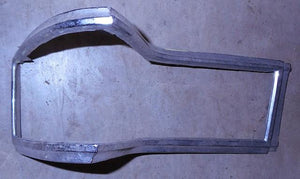 TAIL LIGHT BEZEL OR TRIM, RIGHT, NO RIBS, USED