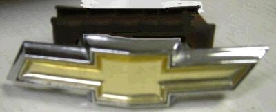 GRILLE EMBLEM (BOW TIE) YELLOW, USED, 73-74 NOVA
