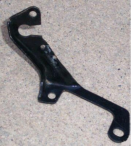 ACCELERATOR CABLE BRACKET, 2 BBL.,SB, USED, 69-72 CHEVELLE MC