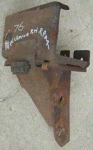 REAR BUMPER BRACKET, RH, 75- 77 EL SR, USED