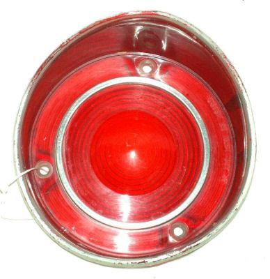 TAIL LIGHT LENS, LH, OUTER, 72 CH, USED, RED, .5" PIN, EXC EL
