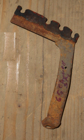 SPARK PLUG WIRE BRACKET ,LEFT 4 SLOT, USED 64-67 CHEVELLE SB