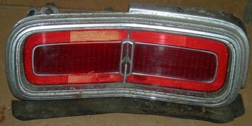 TAIL LIGHT ASSEMBLY, LH, 73 DELTA 88, USED