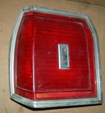 TAIL LIGHT ASSEMBLY, LH, 80 OLDS 88, ALL RED LENS, USED