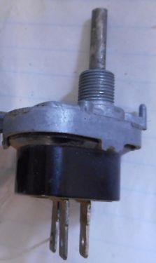 CONVERTIBLE TOP SWITCH, USED