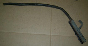 QUARTER GLASS CHANNEL, FOR SEDANS, RIGHT SIDE, MOUNTS ON REAR OF ROOF, USED