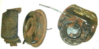HEAT RISER VALVE DIAPHRAGM, 68-73 MOUNTS ON SNORKEL, USED