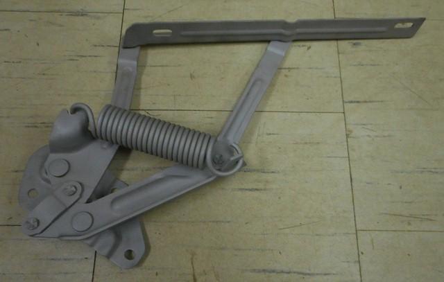 Driver Left Side Hood Hinge – Fits Buick Envision 2016-2020 (Evan-Fischer 14883601 / GM1236186)
