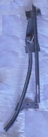 QUARTER WINDOW CHANNEL, FRONT RIGHT COUP USED 66-67 A-BODY