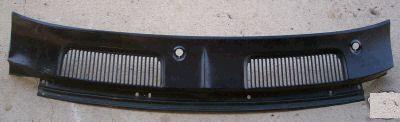 COWL PANEL GRILL, 67-9 CA, USED, MOUNTS IN FRONT OF WINDSHIELD