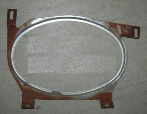 DASH CENTER SPEAKER BRACKET ,USED 70-72 CHEVELLE