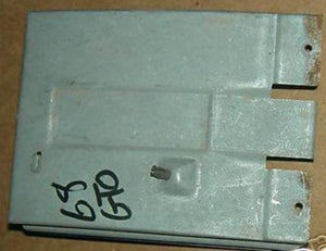DASH ASHTRAY RETAINER USED 68 GTO