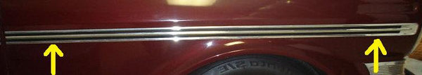 FENDER CENTER MOLDING, RIGHT, USED, 63 NOVA