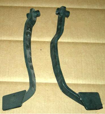 CLUTCH & BRAKE PEDALS, 69 FB TA, REPRO