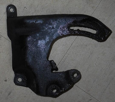 PS PUMP FRONT BRACKET ,V8  USED 68-71 OLDS