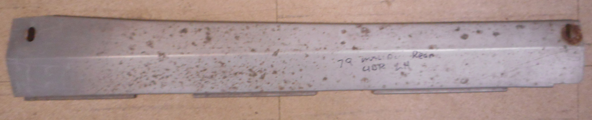 TAIL LIGHT UPPER FILLER ,LEFT, USED, 78-83 MALIBU