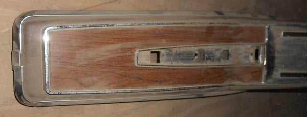 FLOOR CONSOLE, FOR AUTOMATIC, USED, 70-2 GS Skylark