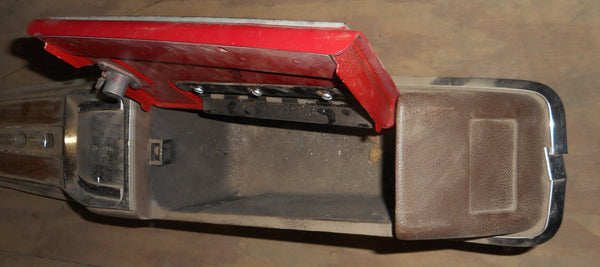 FLOOR CONSOLE, FOR AUTOMATIC, USED, 70-2 GS Skylark