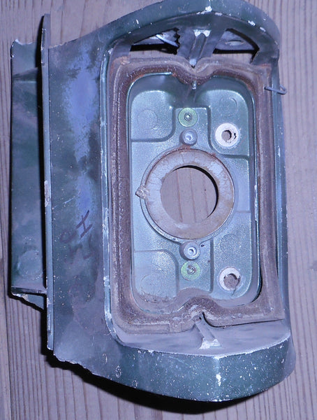 PARK LIGHT HOUSING, LEFT, USED, 71-72 GRAND PRIX