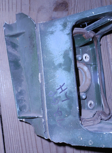 PARK LIGHT HOUSING, LEFT, USED, 71-72 GRAND PRIX