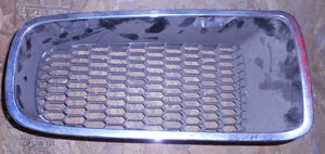 FRONT GRILL ,RIGHT USED, 72 FIREBIRD TA