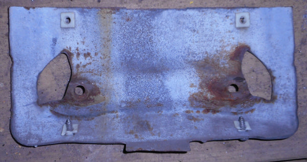 FRONT LICENSE PLATE BRACKET, USED, 73-75 CUTLASS