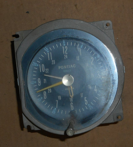 DASH CLOCK ,USED 64-67 GTO LEMANS