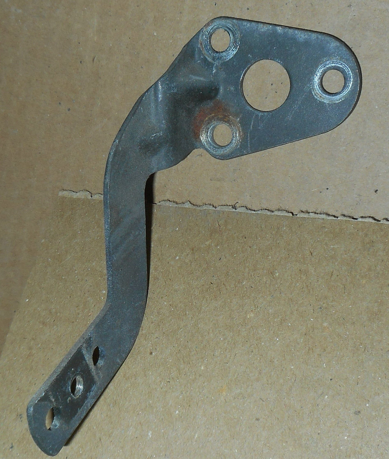 KICKDOWN SWITCH BRACKET ,USED 66 67 GTO Chicago Muscle Car Parts , Inc.