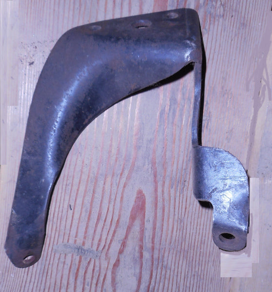 PS PUMP BRACKET ,REAR V8 USED, 64-67 OLDS