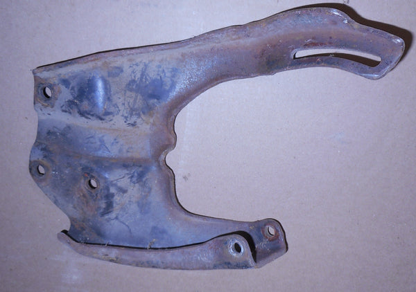 ALTERNATOR FRONT BRACKET, w/AC USED 68-71 OLDS