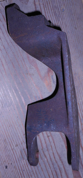 CONVERTIBLE TOP FRAME HINGE ,RIGHT 65-68 B-BODY
