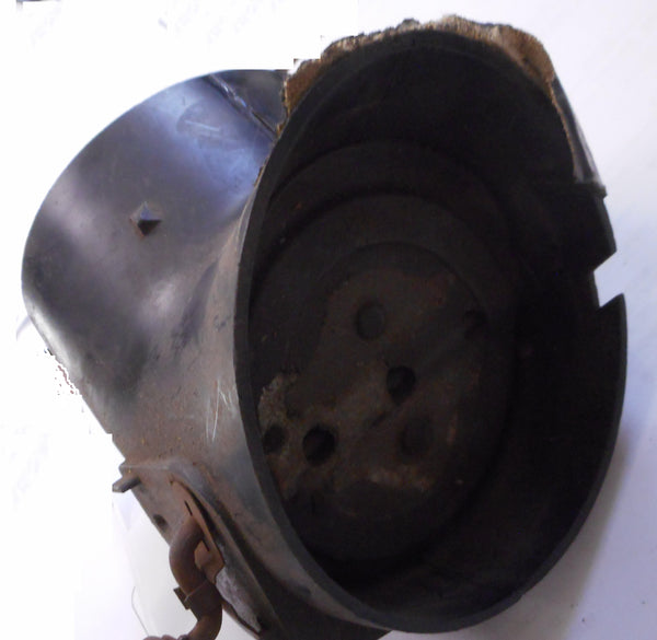 AIR SHUT OFF DUCT ELBOW ,LEFT USED 68 CAMARO FB