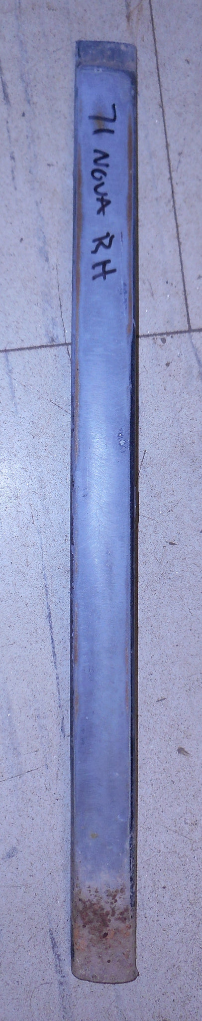 QUARTER PILLAR MOLDING ,PAINTED RIGHT USED 68-74 NOVA