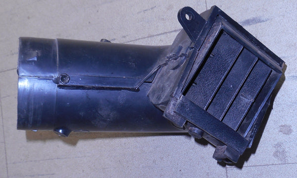 DASH AC VENT ASSMY ,RIGHT UPPER,USED 70-78 CAMARO