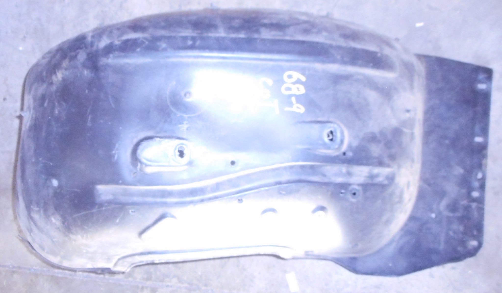 FRONT WHEEL WELL, LEFT, BLACK, USED, 68-69 442 CUTLASS