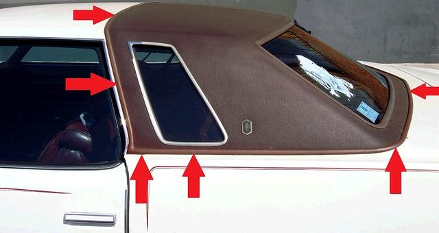VINYL TOP MOLDINGS SET, USED