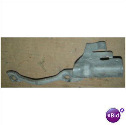 ACCELERATOR CABLE BRACKET, 73-5 CHEVY, USED
